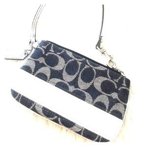 Jean Style Coach Wristlet